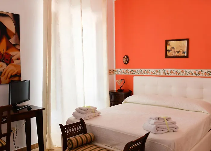 住宿加早餐酒店 卡塔兰诺别墅酒店 帕奥拉