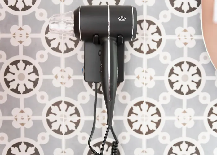 卡塔兰诺别墅酒店