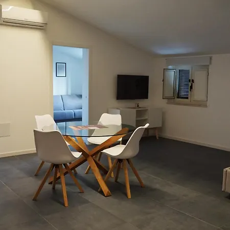 Catalano Bed and Breakfast 2*